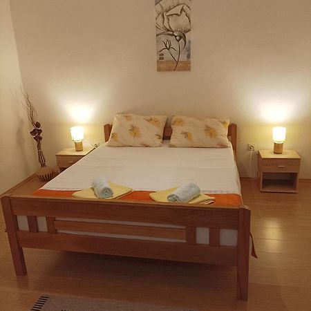 Apartment Dunja Senj  Eksteriør bilde