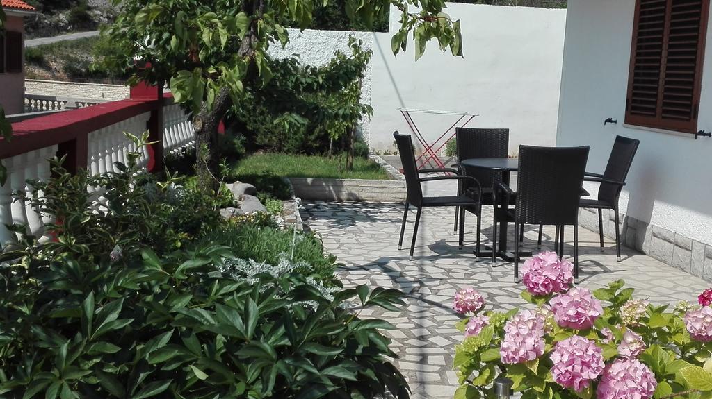 Apartment Dunja Senj  Eksteriør bilde